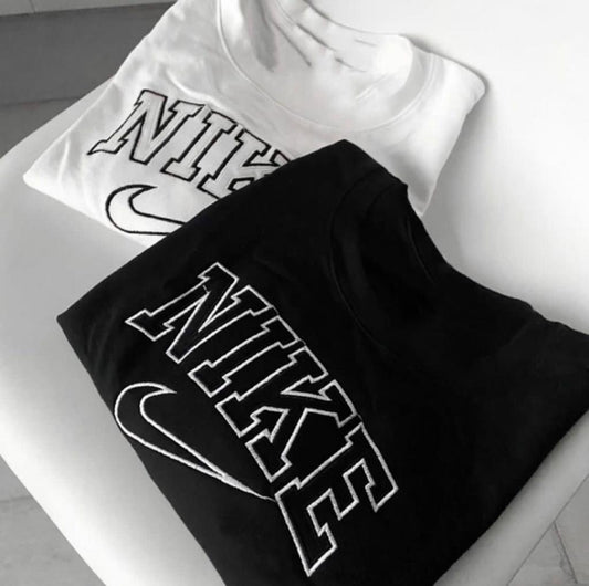 Camisas oversice Nike grande